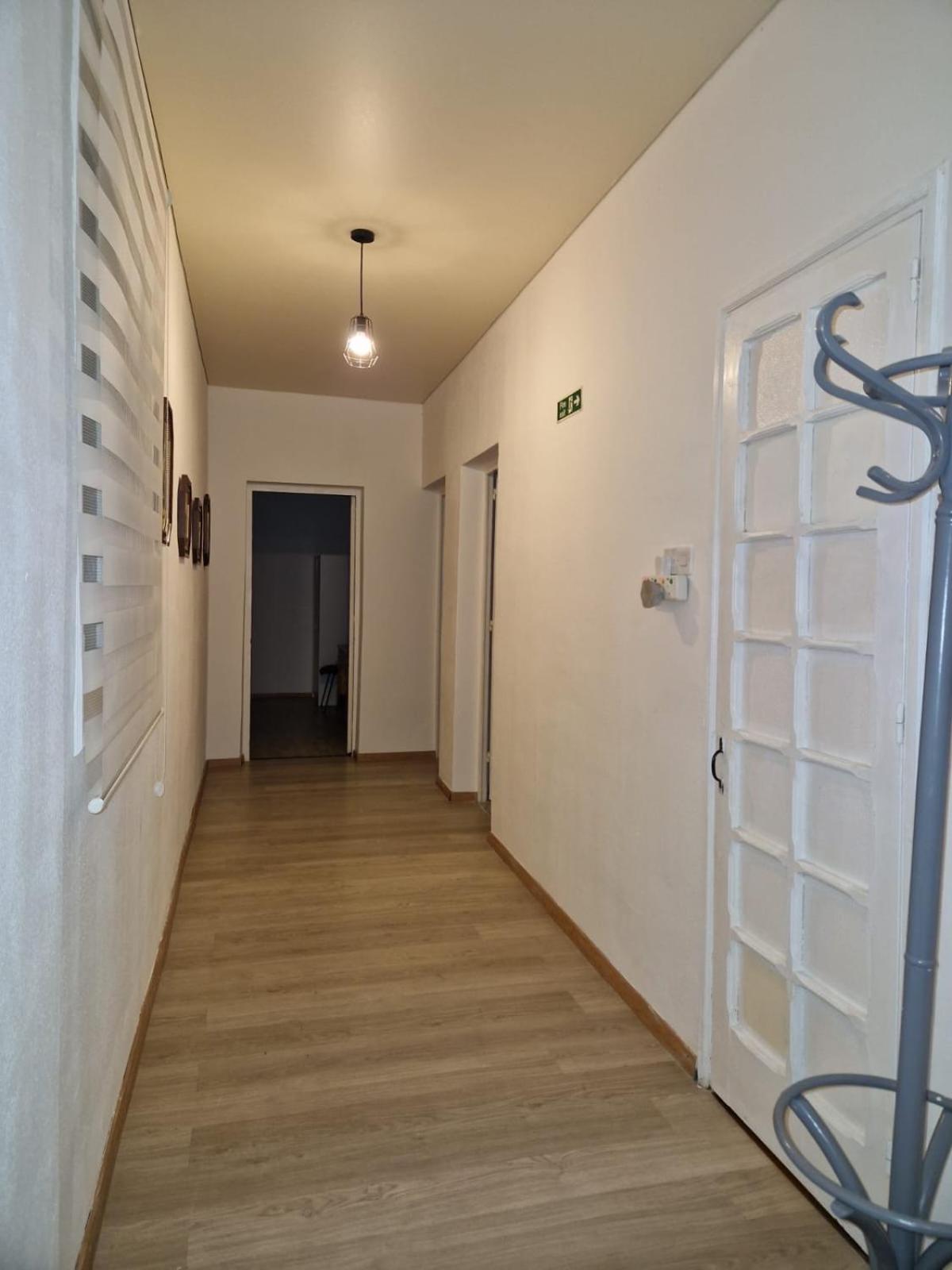 Milner Flats Apartment